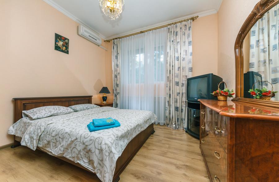 Two Bedroom Apartment On Liuteranska Street Kiev Exterior foto